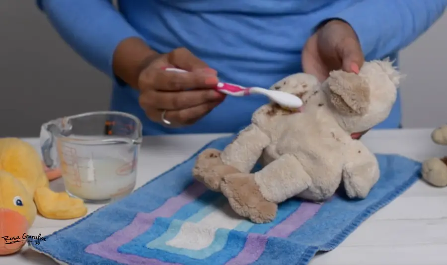 como lavar peluches con relleno de poliestireno - Cómo lavar peluches rellenos de bolitas