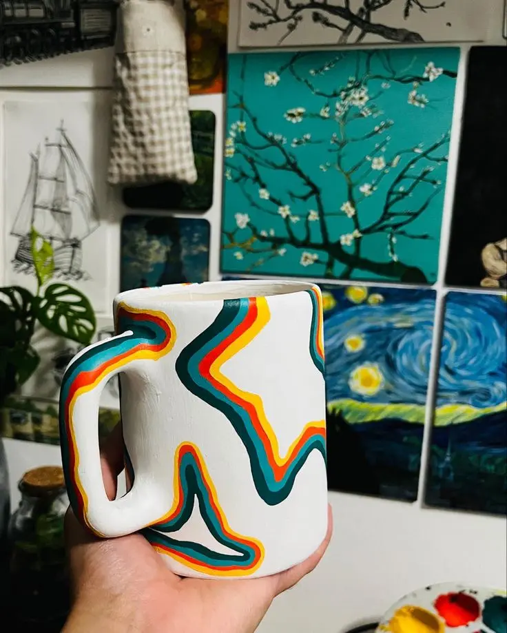 tazas pintadas con acrilico - Cómo pintar una taza para que no se borre