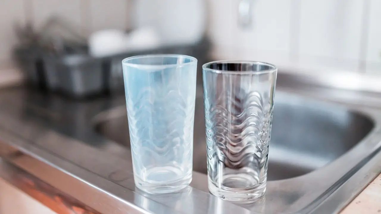 como limpiar vasos de acrilico - Cómo quitar lo opaco de un vaso de plástico