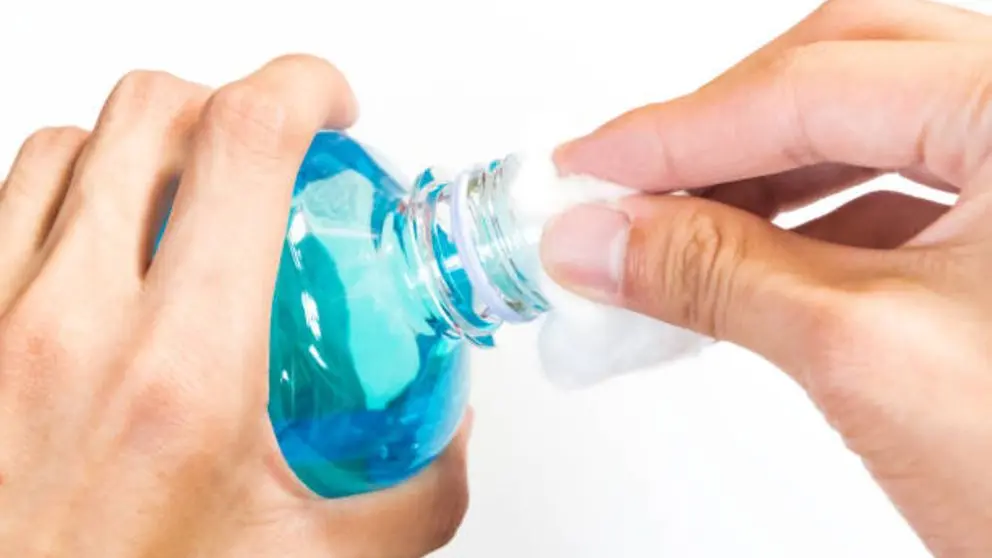 Cómo quitar una mancha de alcohol en plástico - Cómo quitar una mancha de alcohol como quitar mancha de alcohol en plastico - Cómo quitar una mancha de alcohol
