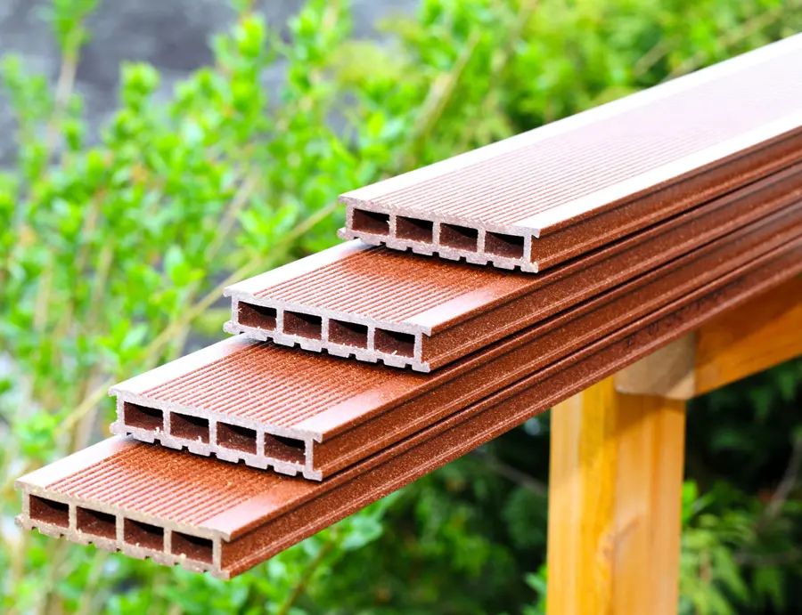 madera de plastico - Cómo se llama el material plástico que parece madera
