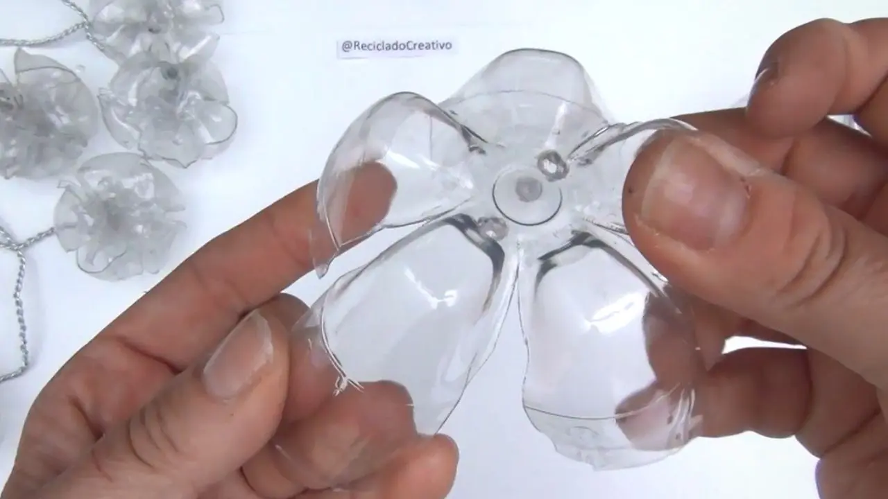 base de botella de plastico - Cómo se llama la parte de abajo de una botella de plástico