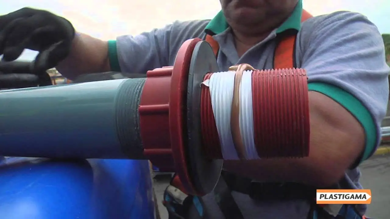 Cómo perforar un tanque de agua de plástico - Cómo se perfora un tanque de plástico como agujerear un tanque de agua plastico - Cómo se perfora un tanque de plástico