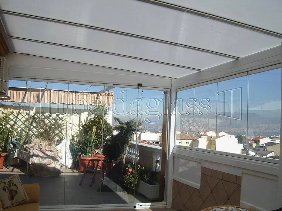 terrazas cubiertas con policarbonato - Cuál es el mejor techo para cubrir una terraza