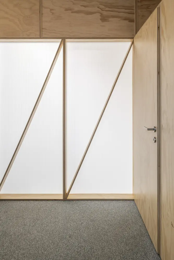 puerta de madera y policarbonato - Cuál es la mejor madera para puertas de interior