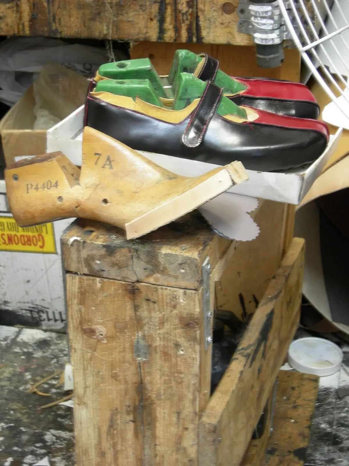 plastico horma de zapato - Cuál es lo correcto horma o Orma