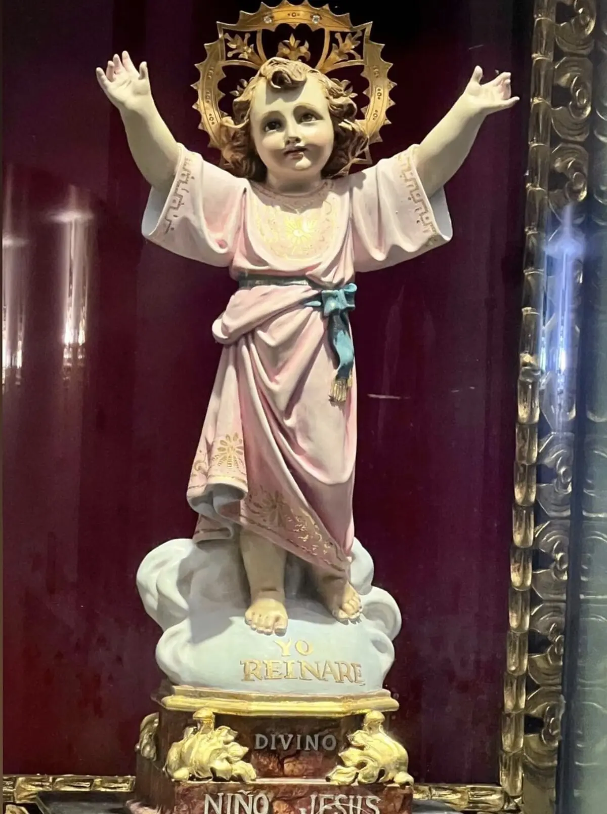 niño jesus de policarbonato - Cuándo es el cumpleaños del Divino Niño