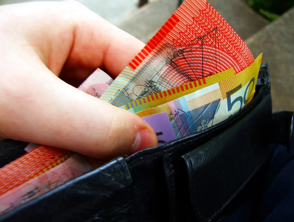billetes de plastico en el mundo - Cuándo llegaron los billetes de plástico a Australia