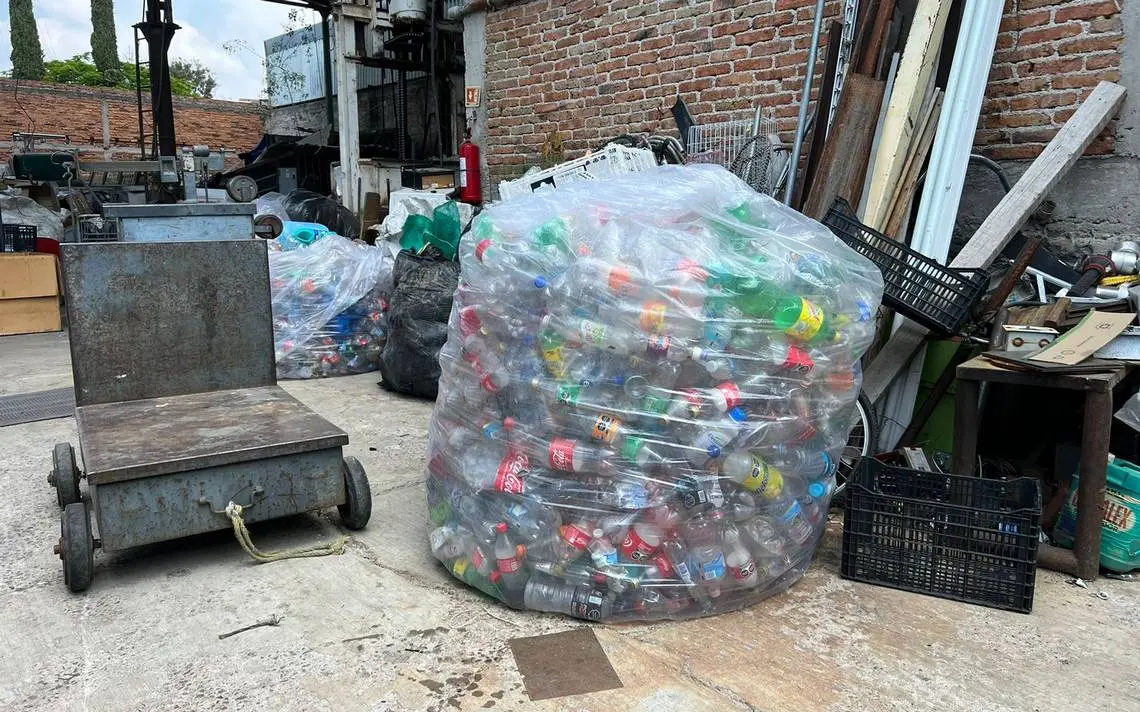 precio tonelada plastico - Cuánto cuesta el PET reciclado