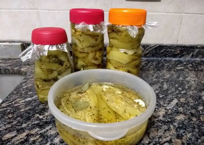 berenjenas envasadas en escabeche tarritos de plastico - Cuánto dura un escabeche en frasco