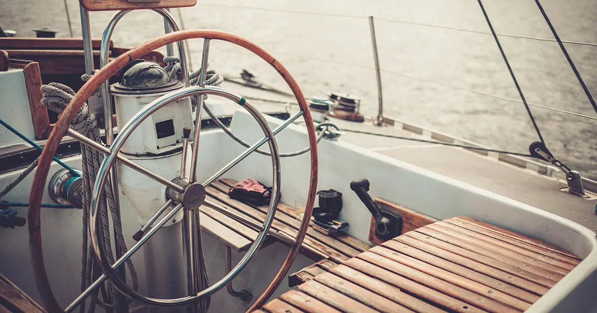 A qué se llama cubierta en un bote de plástico - Dónde se encuentra la cubierta de un barco a que se llama cubierta en un bote de plastico - Dónde se encuentra la cubierta de un barco