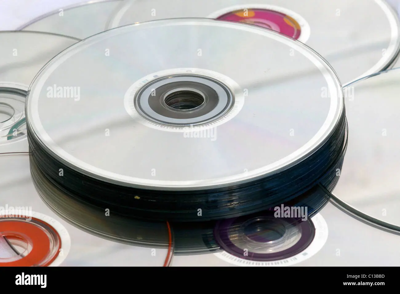 capa de policarbonato de cd - Qué componentes tiene un CD