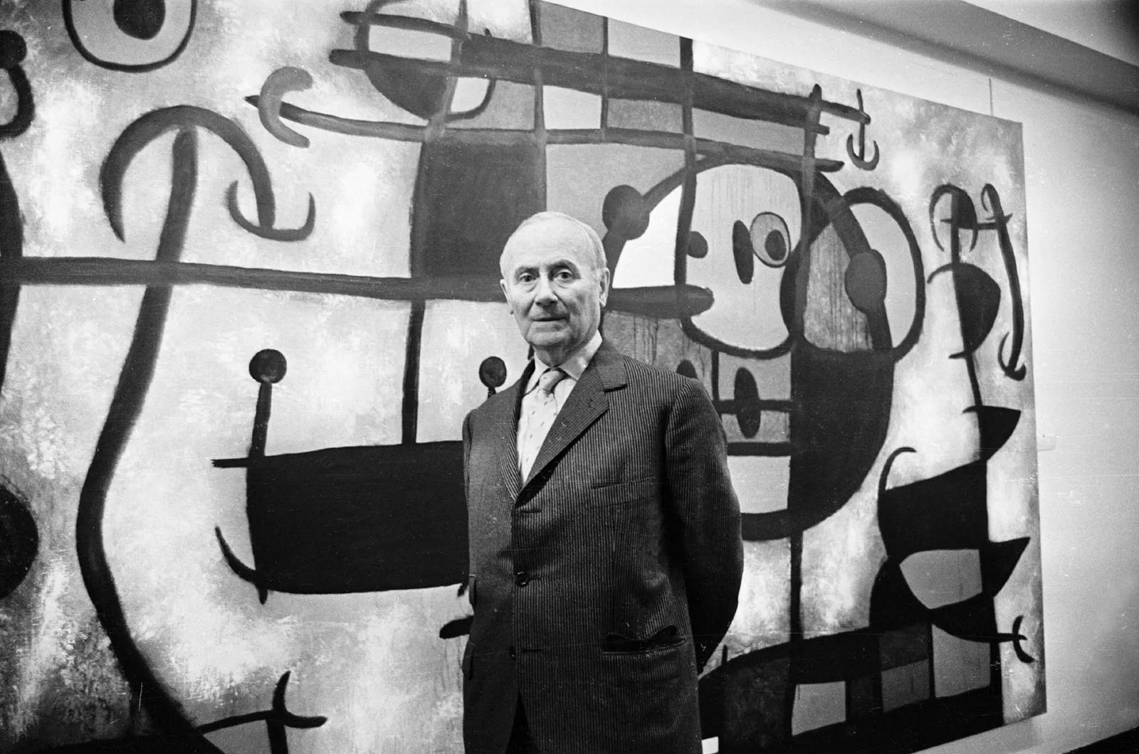 artista plastico joan miro - Qué elementos pintaba Miró