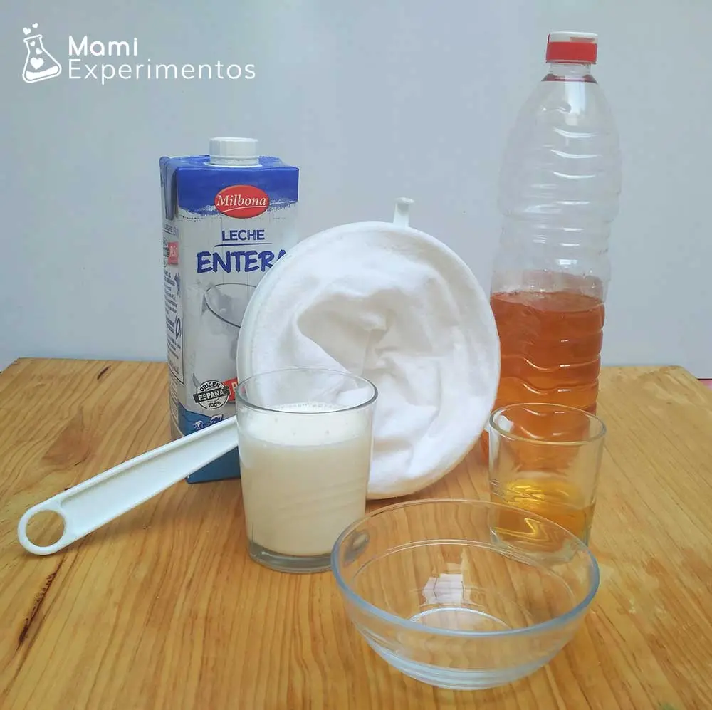 plastico con leche y vinagre - Qué es el plástico a base de leche
