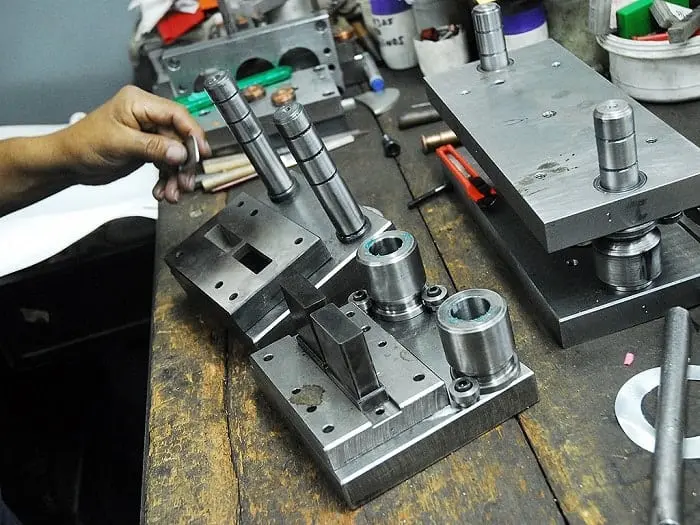curso matriceria plastico - Qué hace un técnico de matricería