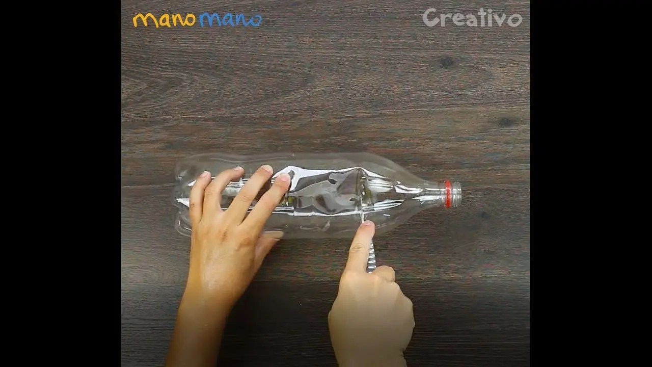 Cómo arreglar una botella de plástico deformada - Qué pasa si pongo plástico en agua hirviendo como arreglar una botella de plastico deformada - Qué pasa si pongo plástico en agua hirviendo