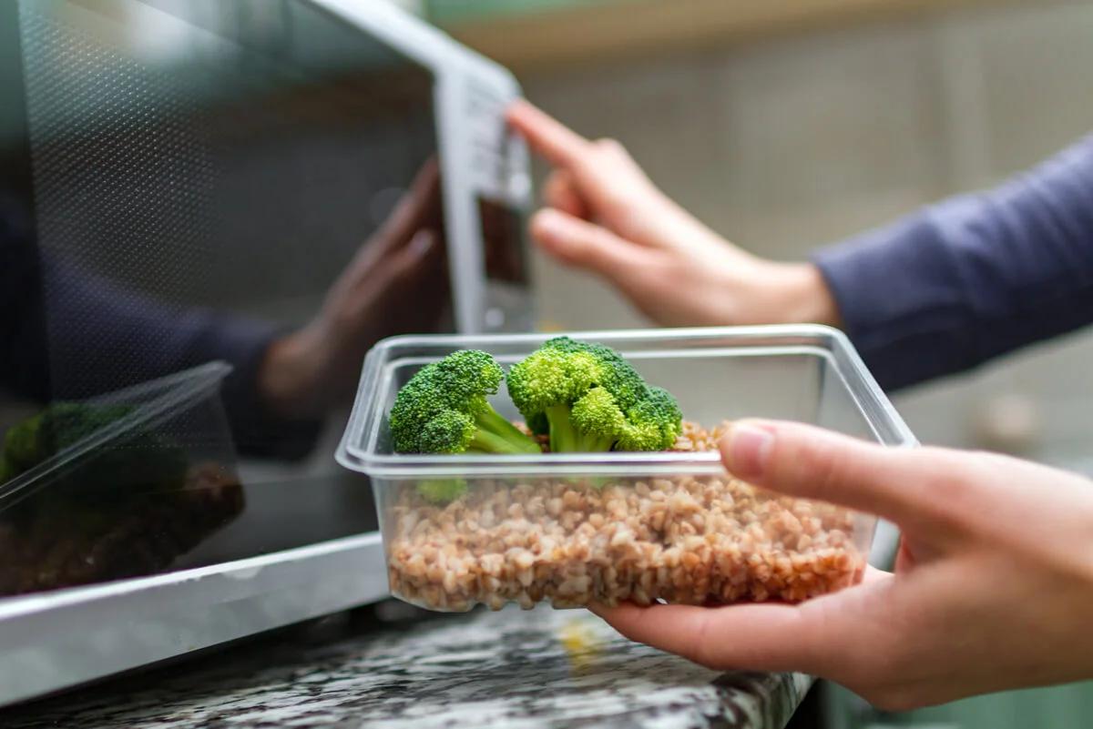 Calentar plástico: riesgos para la salud y alternativas seguras - Que plásticos no se pueden calentar calentar plastico - Que plásticos no se pueden calentar