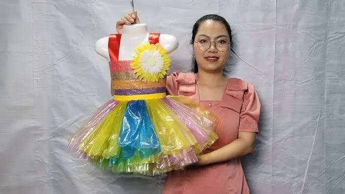 como hacer un vestido de plastico - Qué se necesita para hacer un vestido