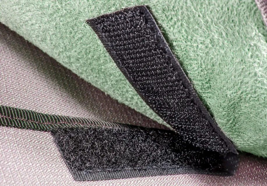Cómo pegar velcro en plástico - Que se pega en el velcro como pegar velcro en plastico - Que se pega en el velcro
