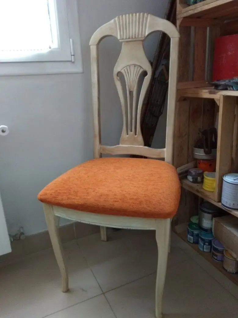 sillas de madera pintadas con acrilico - Qué tipo de pintura se usa para pintar sillas de madera